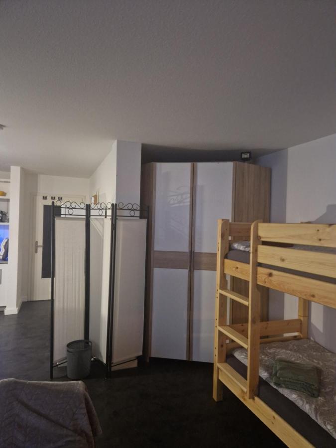 Souterrain-Wohnung Mit Kostenlosem Stellplatz Leipzig Extérieur photo