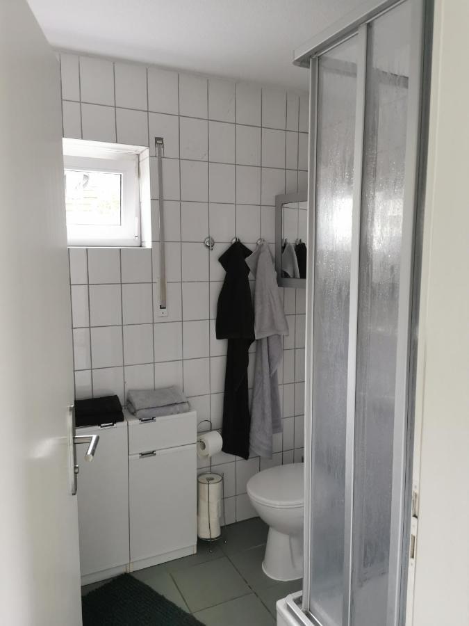 Souterrain-Wohnung Mit Kostenlosem Stellplatz Leipzig Extérieur photo