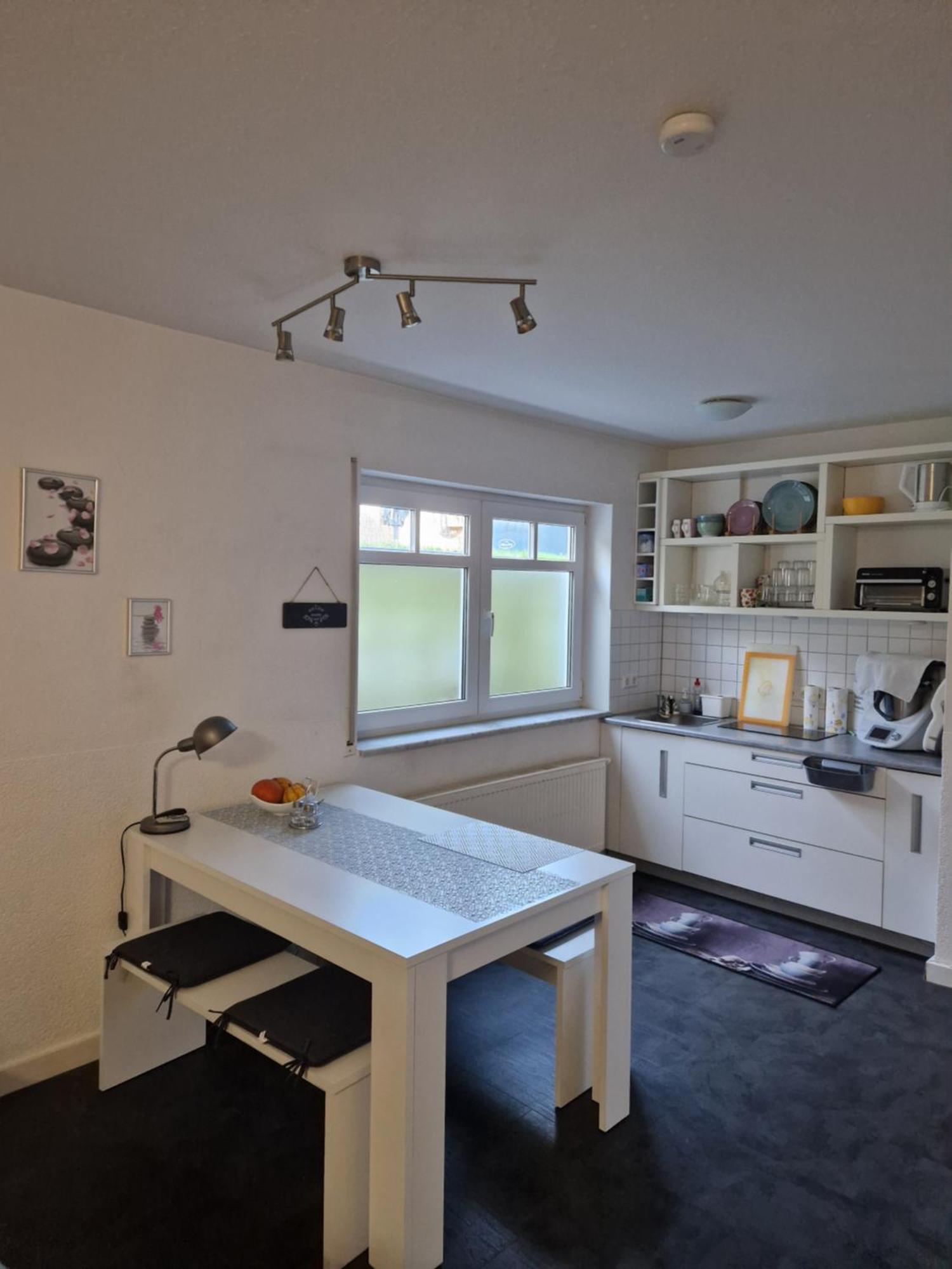 Souterrain-Wohnung Mit Kostenlosem Stellplatz Leipzig Extérieur photo